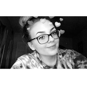 Meet your Posher, Madison